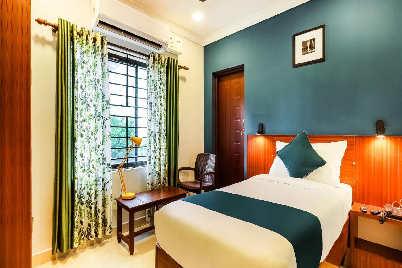 فندق Kochiفي  Mirage Residency المظهر الخارجي الصورة