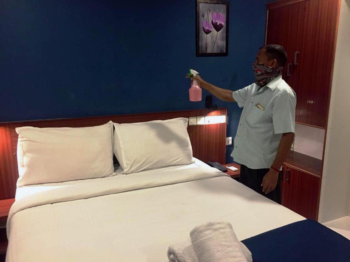 فندق Kochiفي  Mirage Residency المظهر الخارجي الصورة
